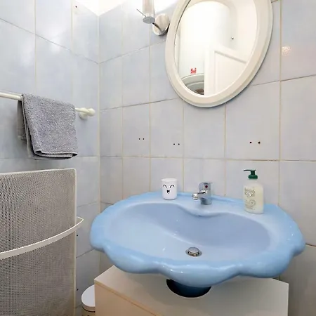 Apartament Ensoleille, Typique Centre Historique, Wifi *