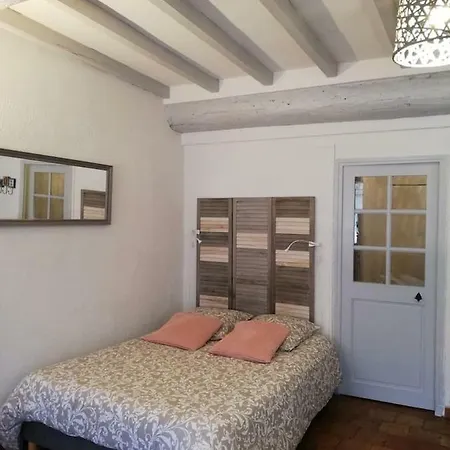 Apartament Ensoleille, Typique Centre Historique, Wifi Aix-en-Provence
