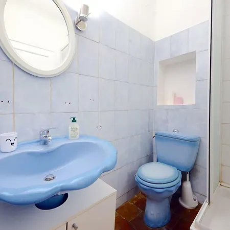 Ensoleille, Typique Centre Historique, Wifi Apartament *